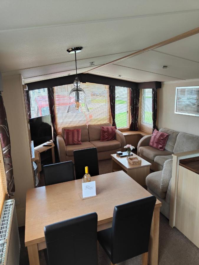 Holiday Home Sleeps Six Saint Leonards Zewnętrze zdjęcie